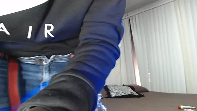 Morganandmegan online show from November 4, 11:31 am