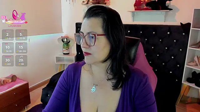 D Martii online show from September 28, 1:49 pm