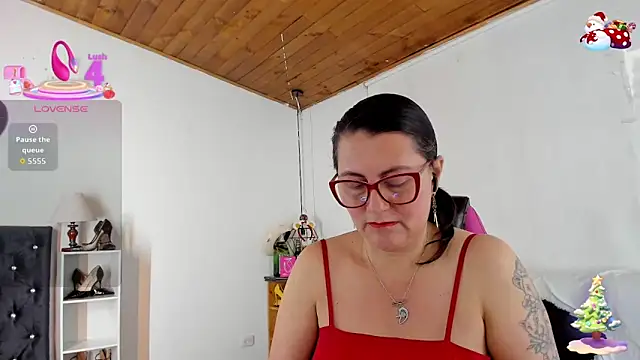 D Martii online show from December 19, 11:28 am