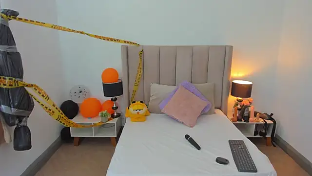 evvaa moon69 online show from October 9, 12:47 pm