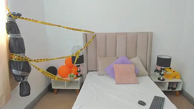 evvaa moon69 online show from October 10, 12:48 pm