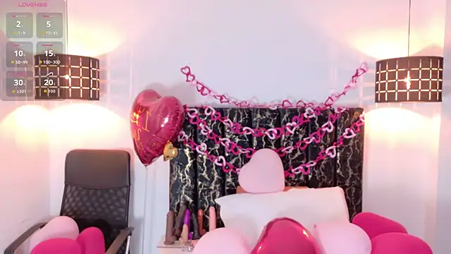 evvaa moon69 online show from February 14, 12:35 pm