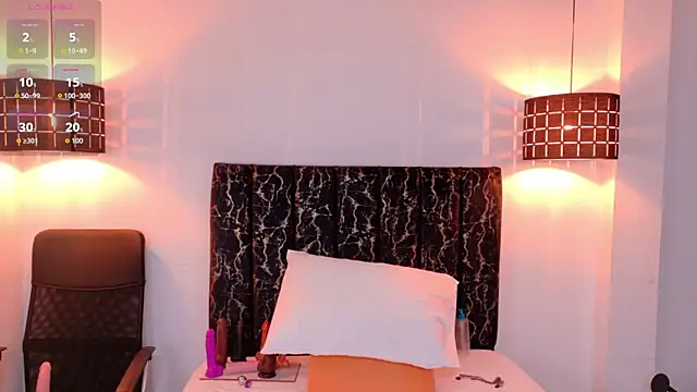 evvaa moon69 online show from March 13, 12:34 pm