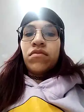 Katyuskka love online show from November 20, 1:22 pm