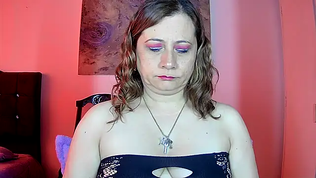 milagros latina75 online show from October 16, 1:34 pm