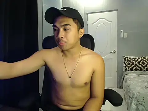 Snapshot of pinoyAdrianneXXX chatting on September 24, 2:59 am pinoyAdrianneXXX online show from September 24, 2:59 am