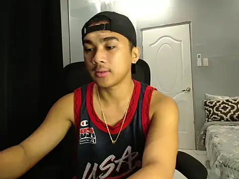 Snapshot of pinoyAdrianneXXX chatting on September 28, 12:38 am pinoyAdrianneXXX online show from September 28, 12:38 am
