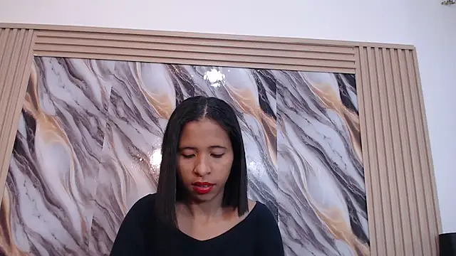 Snapshot of Samantha_Fox69_ chatting on December 20, 11:01 pm Samantha Fox69 online show from December 20, 11:01 pm