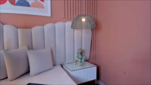 noa moon online show from February 22, 2:34 am