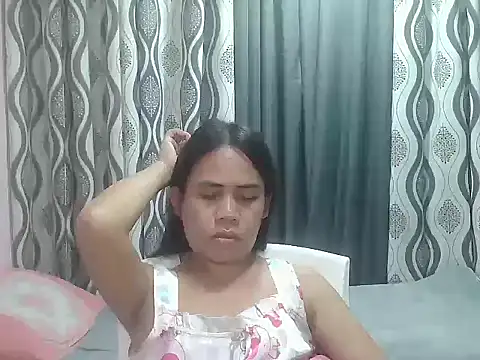 exoticpinay dolly online show from May 16, 12:51 am