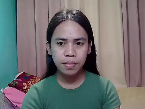 Snapshot of exoticpinay_dolly chatting on July 15, 10:42 am exoticpinay dolly online show from July 15, 10:42 am