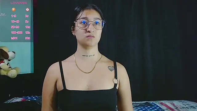 EVAH LEE  online show from October 5, 3:27 am