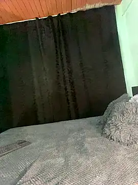 EVAH LEE  online show from October 20, 4:35 am