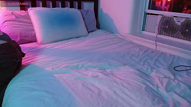 Snapshot of VanessaVipera chatting on October 6, 12:08 am VanessaVipera online show from October 6, 12:08 am