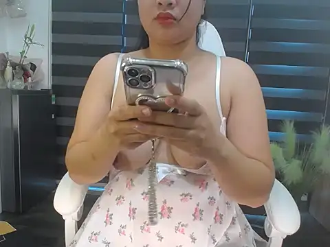 NANA 199k online show from November 11, 4:12 am