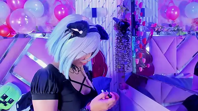 Akane Hikari  online show from February 12, 3:45 am