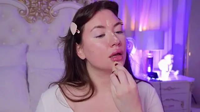 MeganStrain online show from December 4, 3:16 am