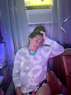 petalsexy online show from November 8, 6:07 pm