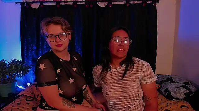 CrazyCakes  online show from September 24, 2:59 am