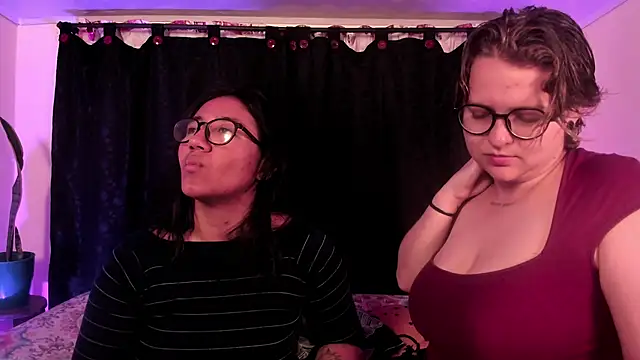 CrazyCakes  online show from February 23, 3:15 am