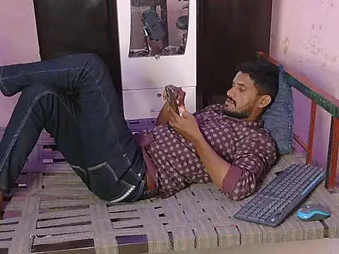 krishjaat43 online show from March 13, 10:11 am