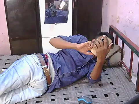 krishjaat43 online show from May 4, 8:21 am