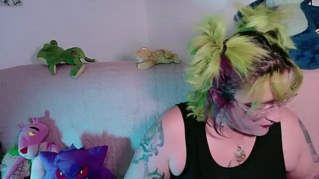 XxGreenGoodxX online show from March 28, 9:36 pm