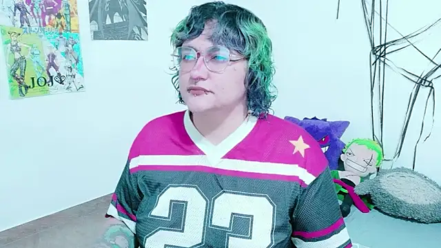Snapshot of XxGreenGoodxX chatting on July 14, 8:47 pm XxGreenGoodxX online show from July 14, 8:47 pm