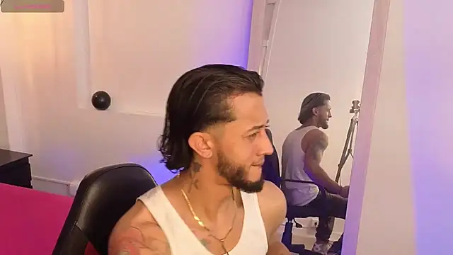 jonas conor online show from April 4, 6:16 pm