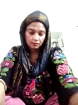 Snapshot of Chhaya_hot chatting on September 30, 3:22 am Chhaya hot online show from September 30, 3:22 am