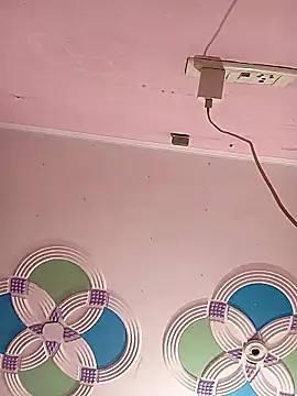 Snapshot of amitkumarkangra chatting on November 23, 4:01 am amitkumarkangra online show from November 23, 4:01 am