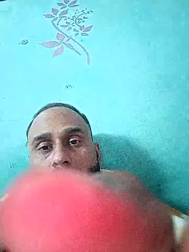 Snapshot of amitkumarkangra chatting on November 25, 3:34 pm amitkumarkangra online show from November 25, 3:34 pm