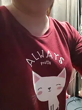 hihiakiko online show from November 14, 2:16 pm