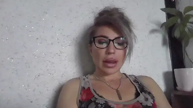 fox red lady7 online show from March 30, 11:44 am