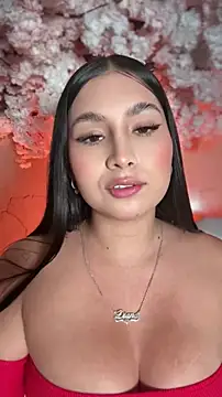 jesse veraa  online show from April 18, 1:09 am