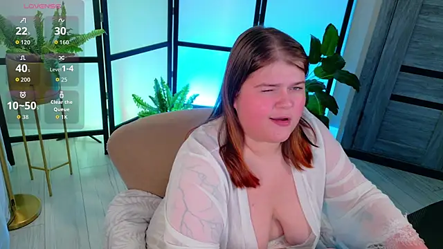 Mia Ray online show from September 30, 5:40 pm