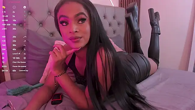 Snapshot of Anyeliin_miller chatting on March 10, 12:54 pm Anyeliin miller online show from March 10, 12:54 pm