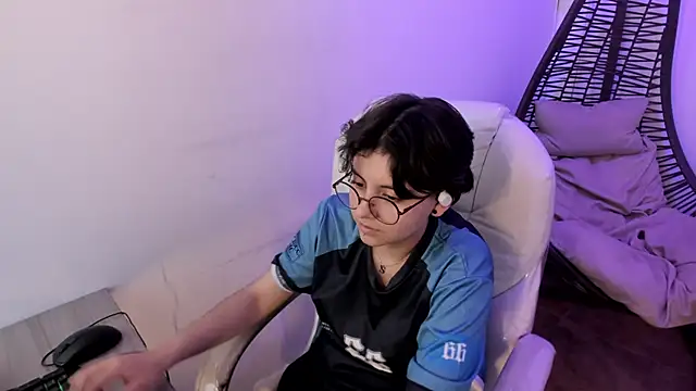 Nathaly ds online show from October 16, 7:53 am