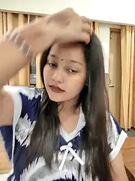 Snapshot of Dipali143143 chatting on May 29, 6:06 pm Dipali143143 online show from May 29, 6:06 pm
