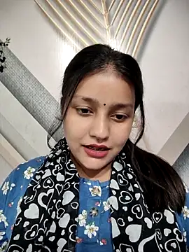 Snapshot of Dipali143143 chatting on June 15, 9:11 am Dipali143143 online show from June 15, 9:11 am