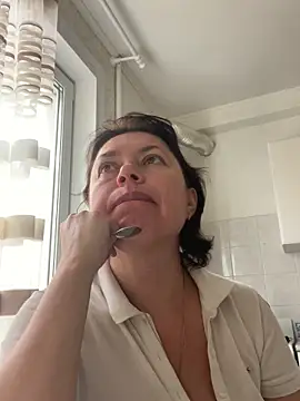 Kiravix online show from October 13, 7:41 am