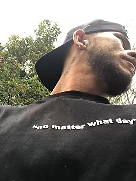 dylan jacobx online show from April 22, 9:16 pm