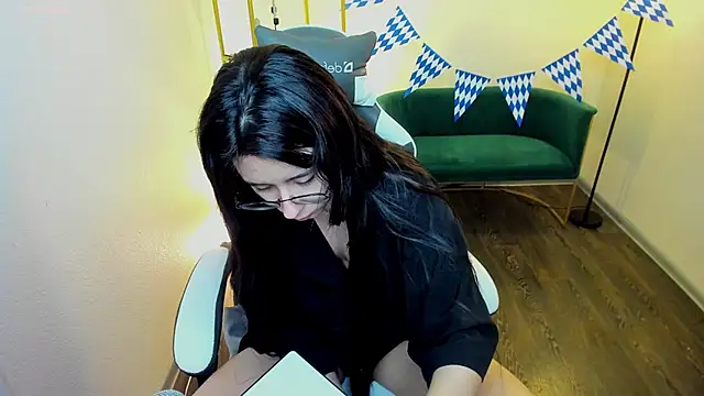 Snapshot of meomeee chatting on September 16, 4:30 pm meomeee online show from September 16, 4:30 pm