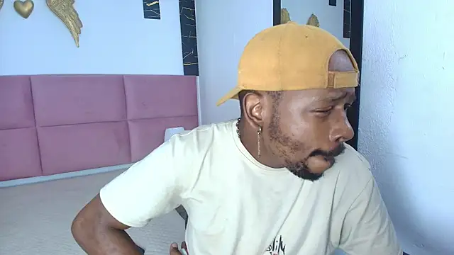 muller asher online show from October 31, 9:05 pm