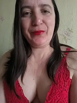 EvelinCutex online show from March 2, 7:15 am