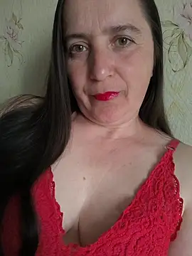 Snapshot of EvelinCutex chatting on May 13, 11:51 am EvelinCutex online show from May 13, 11:51 am