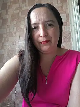 Snapshot of EvelinCutex chatting on June 12, 7:07 am EvelinCutex online show from June 12, 7:07 am