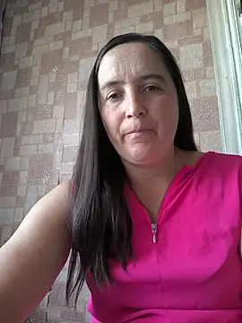 Snapshot of EvelinCutex chatting on August 1, 11:31 am EvelinCutex online show from August 1, 11:31 am
