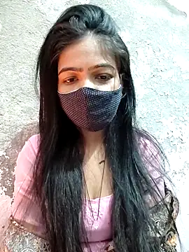 Paakhi-Singh online show from November 20, 3:45 pm