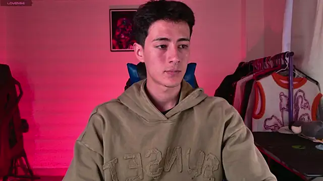 Jeremias miller online show from December 18, 8:37 pm